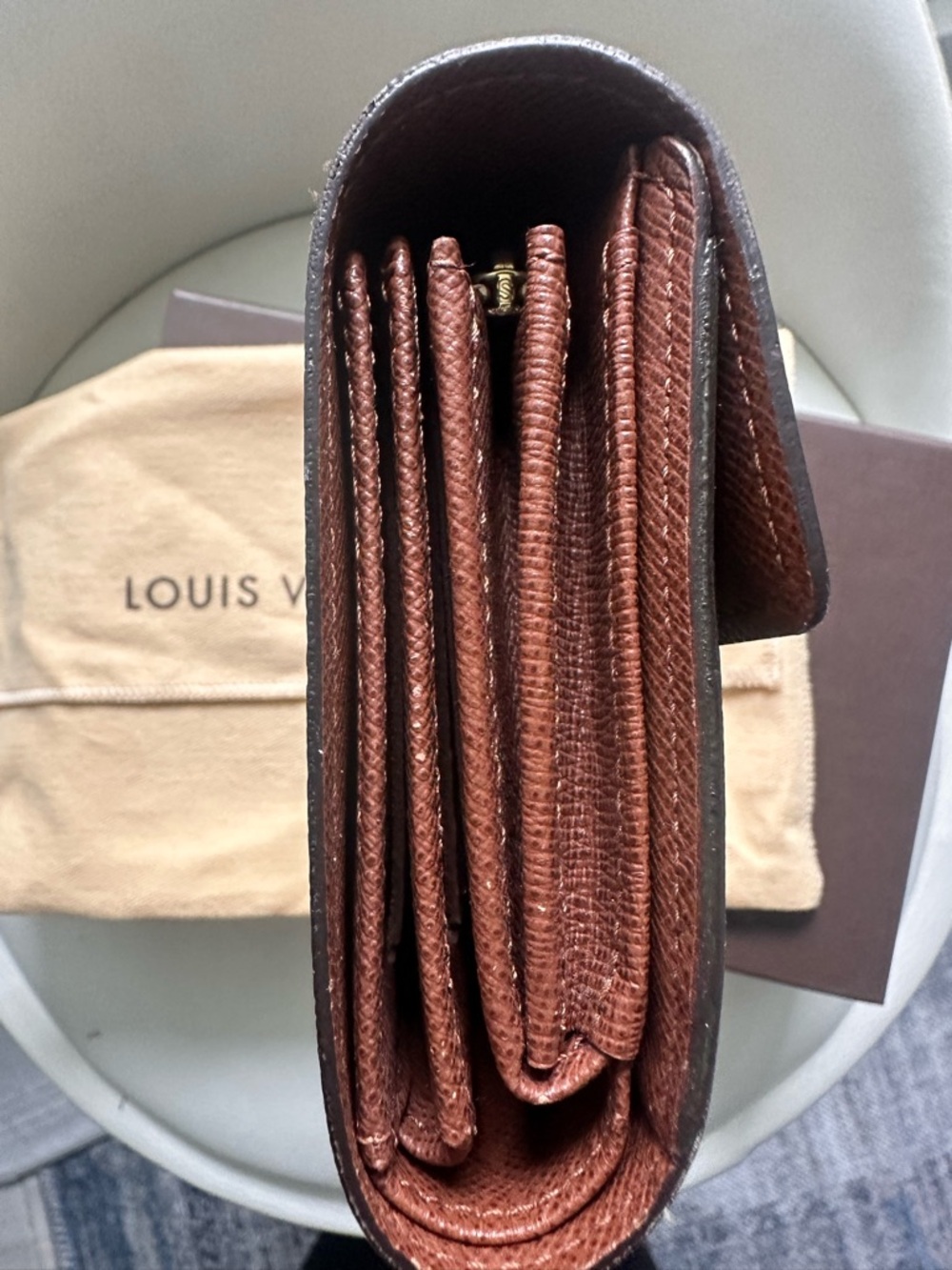 Louis Vuitton Brown and Gold Monogram Snap Wallet Detail - Picture 7 of 14